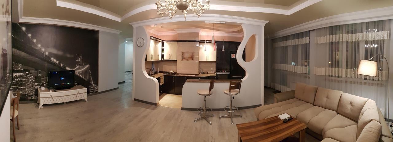 Sunrise apartment Batoumi Extérieur photo